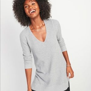 EUC Old Navy textured v neck tunic sweater Sz L